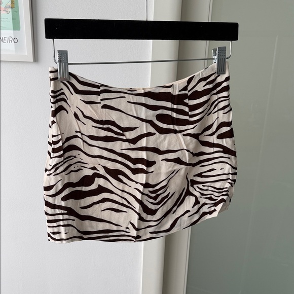 Reformation Dresses & Skirts - Reformation Zebra-Print Mini Skirt in Cream & Brown